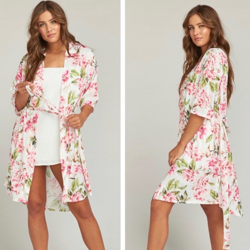 Show Me Your Mumu “Brie Robe” Floral Print Size O/S